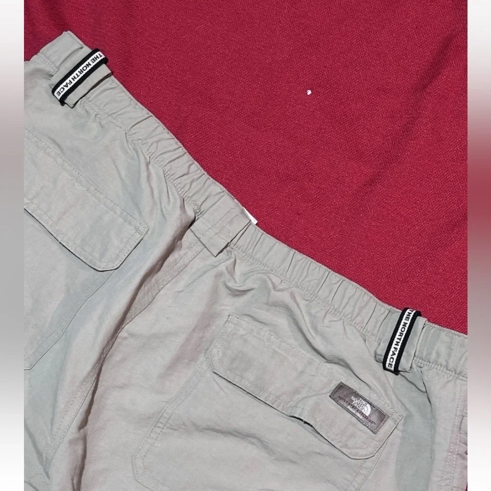 The North Face Pants Mens Large Beige Nylon Cargo Convertible Belted Hiking